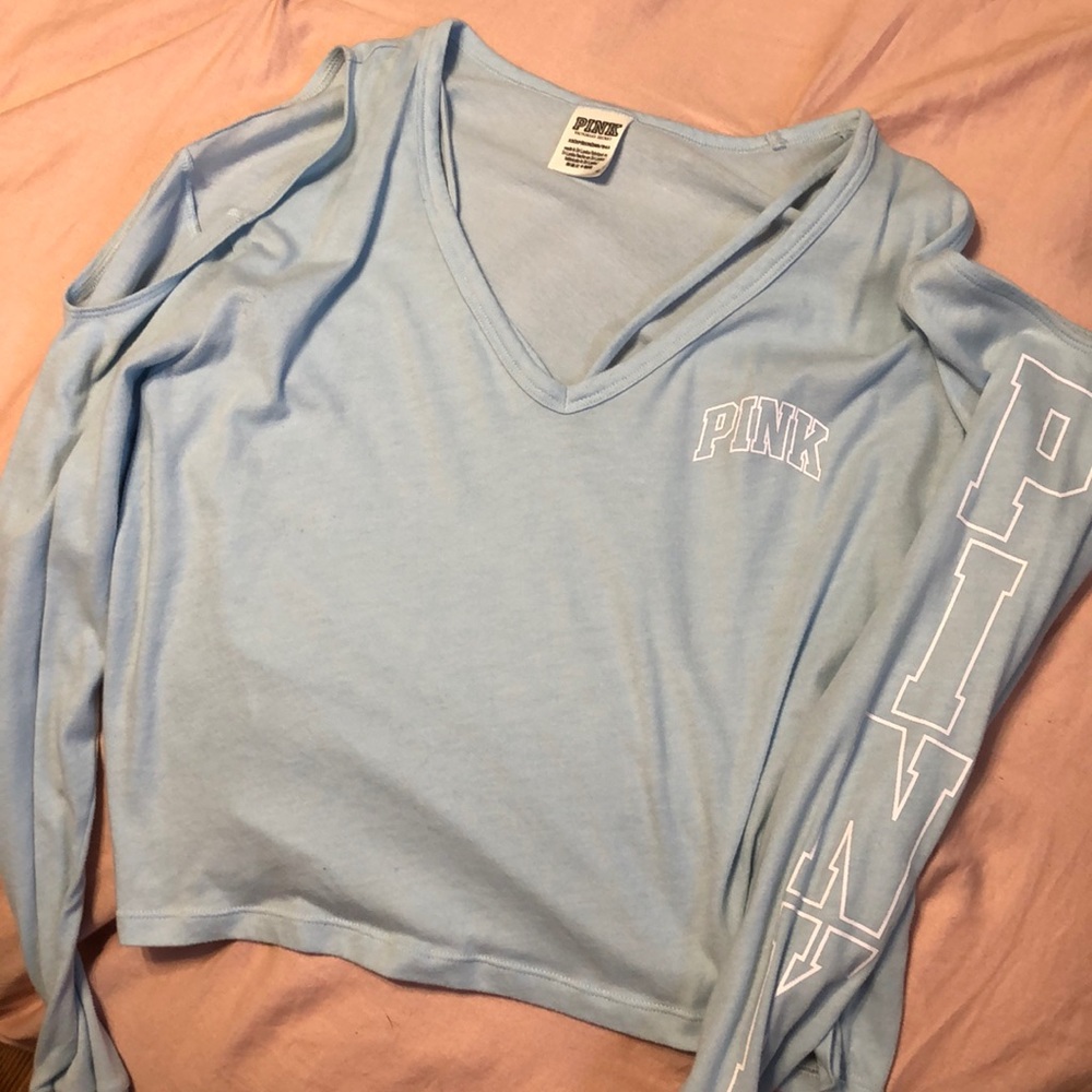 Baby blue VS pink long sleeve